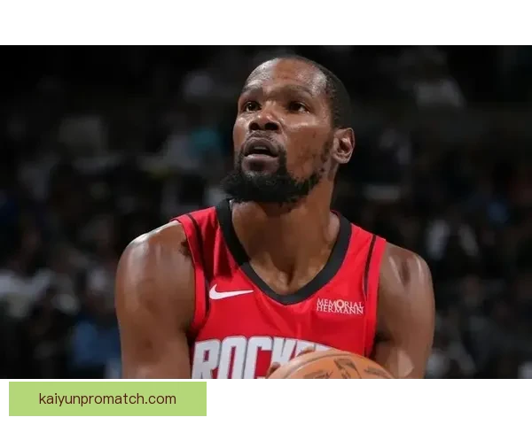 乌度卡称申京甘愿牺牲个人得分 杜兰特掌握破解包夹新技巧