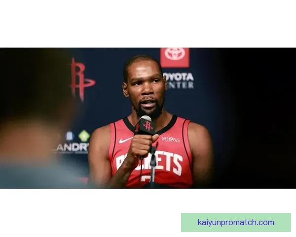 乌度卡称申京甘愿牺牲个人得分 杜兰特掌握破解包夹新技巧